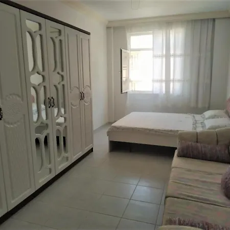 4Х Комнатная С Видом На Море Apartman